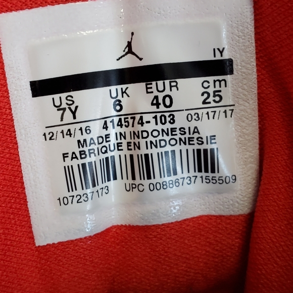 Air Jordan 13 Retro History of Flight - Picture 8 of 11